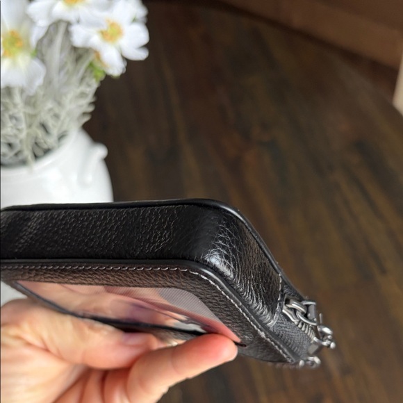 Coach Zip Card Case Black Pebbled Leather Card Case with Mixed Metal Charms - Picture 7 of 9